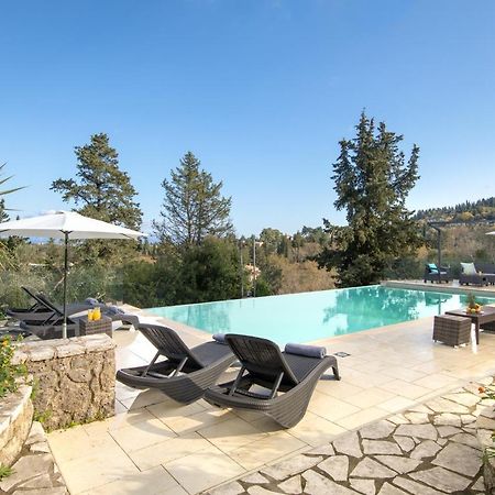 Villa Iremia By Rodostamo Collection Gazátika 外观 照片